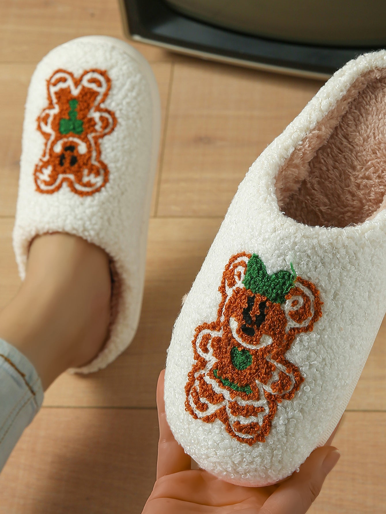 Bulk Slippers | Unisex Gingerbread Man Fuzzy Slippers Winter Warm Indoor Home Shoes Wholesale