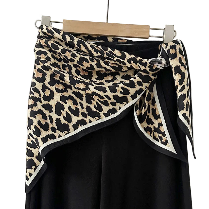 Women Leopard Triangle Head Bandana, Classic Leopard Print Multi‑Purpose Scarf for Hair & Outfit Decoration