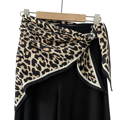 Women Leopard Triangle Head Bandana, Classic Leopard Print Multi‑Purpose Scarf for Hair & Outfit Decoration